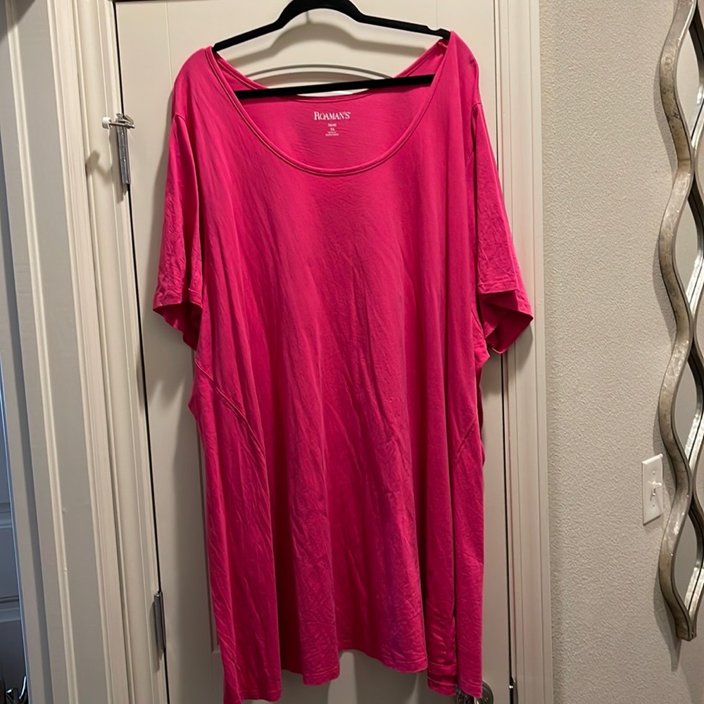 Roaman’s 38/40 5X women’s shirt. Washed never worn